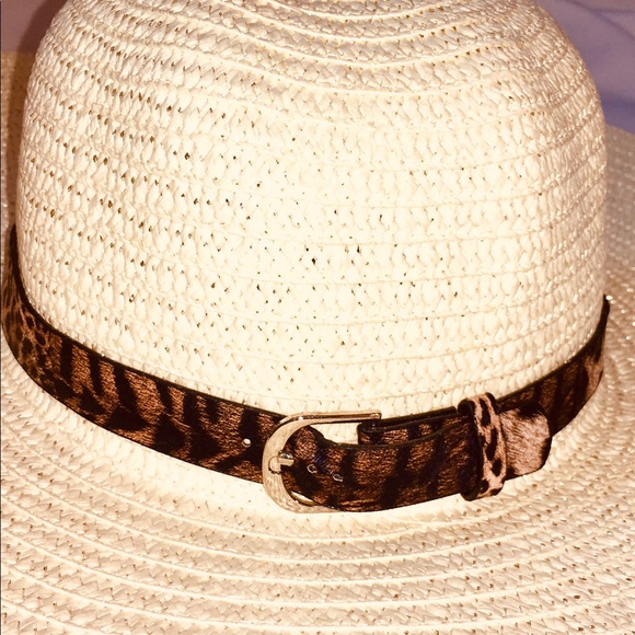 A&O 100% Paper Sun Hat w/ Extra Wide Brim - Picture 4 of 8